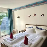 Seaside-townhouse Aparthotel 3*