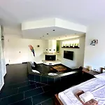 Apartahotel Seaside-townhouse