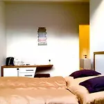 アパートホテル Seaside-townhouse