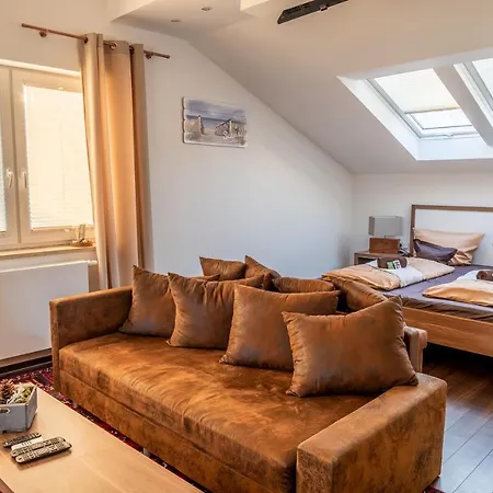 Seaside-townhouse Aparthotel 3*
