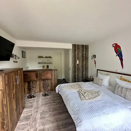아파트호텔 Seaside-townhouse 3*