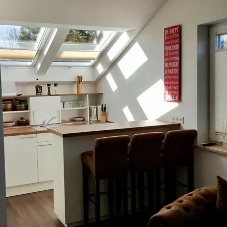 Hotel apartamentowy Seaside-townhouse 2*