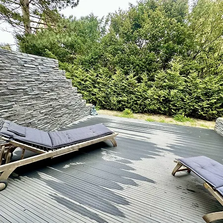 Hotel apartamentowy Seaside-townhouse 2*