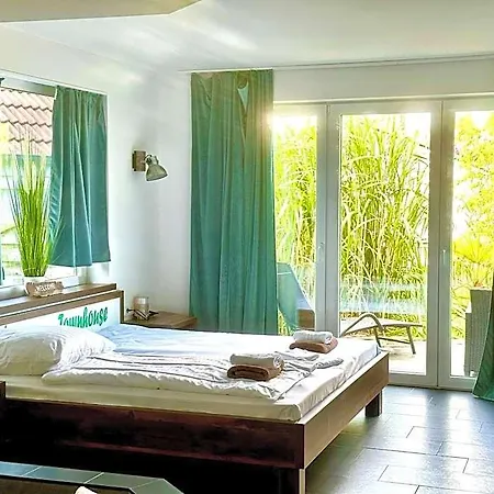 Aparthotel Seaside-townhouse 3*