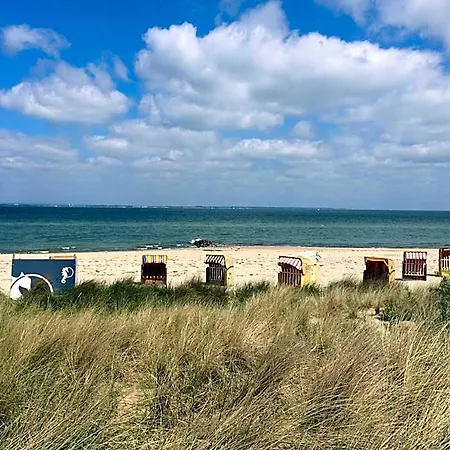 Seaside-townhouse Aparthotel 3*