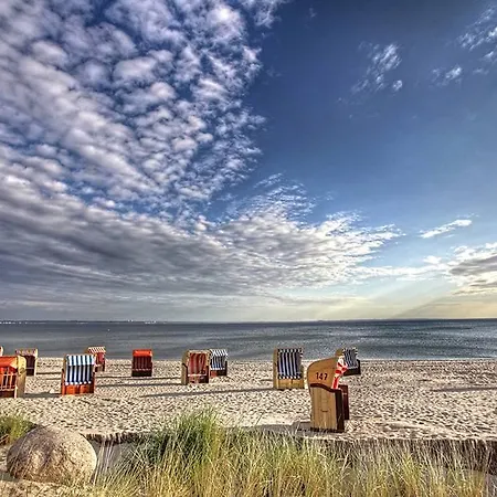Seaside-townhouse Aparthotel 3*